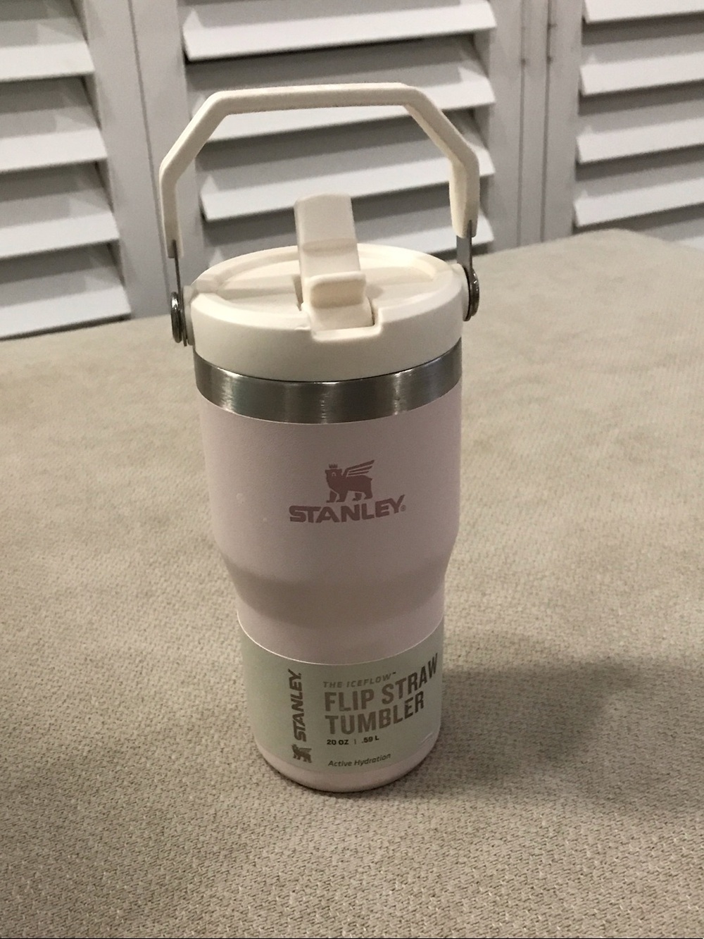 Stanley 20oz flip straw tumbler